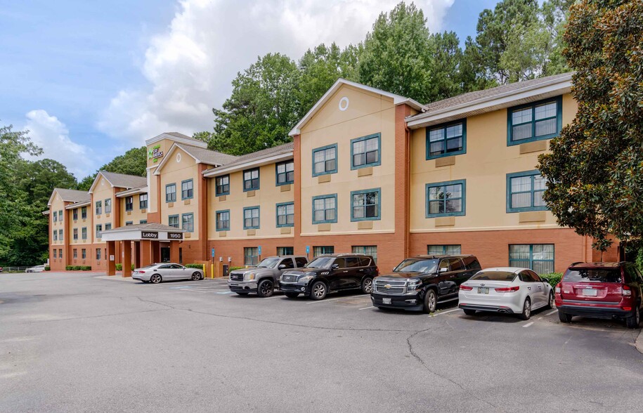 Exterior - Furnished Studio - Alpharetta