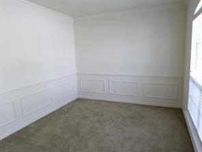 Building Photo - 1029 Delaware Dr