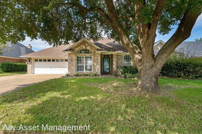 Building Photo - 4 br, 2 bath House - 5917 Clearview Circle