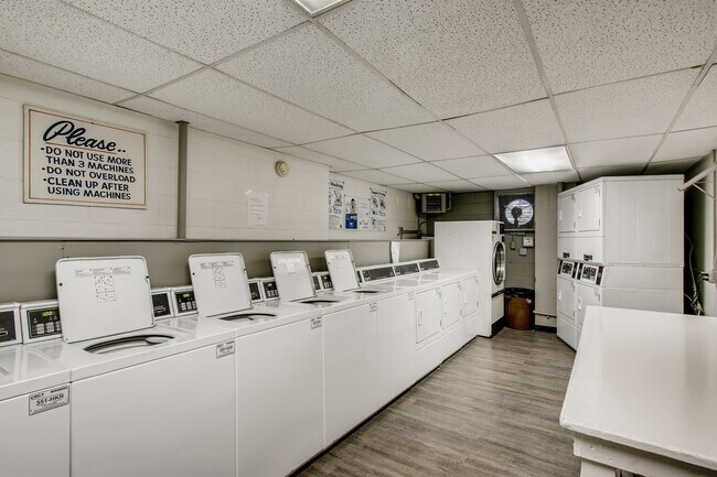 Building Photo - 4200 N Marine Dr