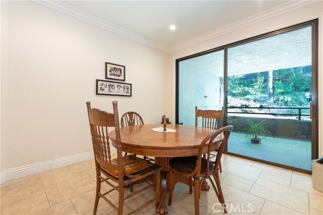 Building Photo - 4774 Park Encino Ln