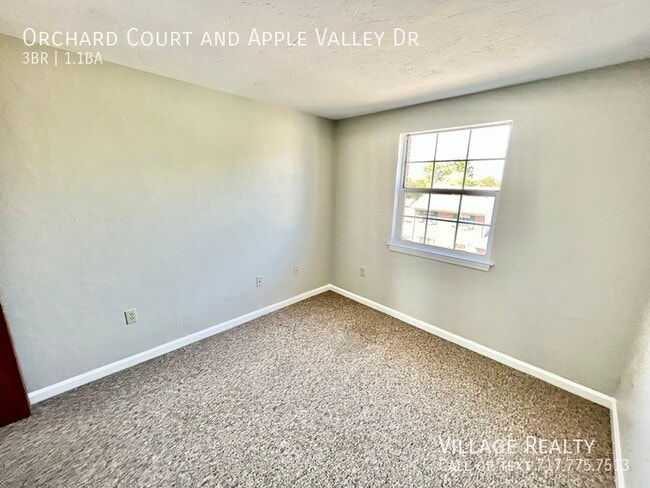 Building Photo - 302 Orchard Ct