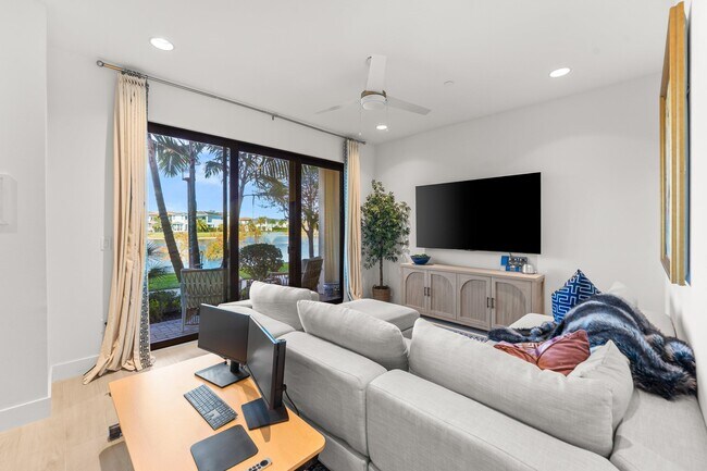 Building Photo - 12739 Machiavelli Way