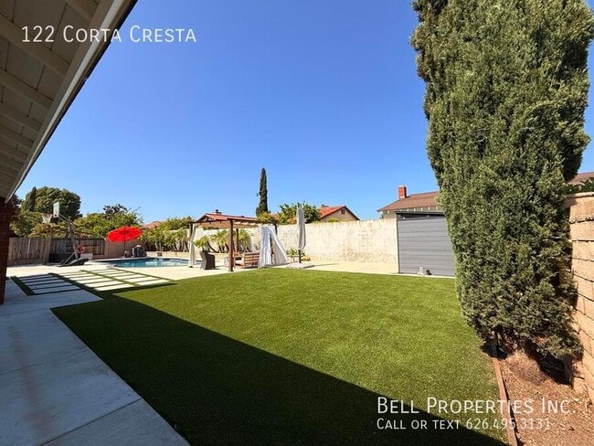 Building Photo - 122 Corta Cresta Dr