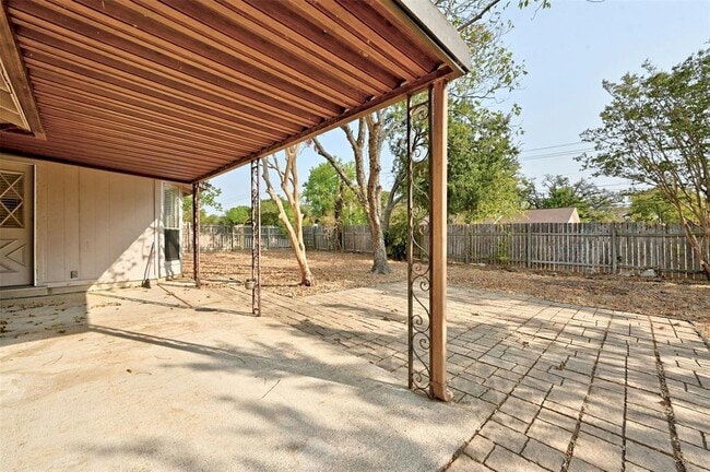 Building Photo - 3910 Tamil St