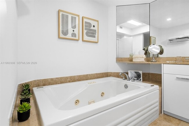 Building Photo - 4779 Collins Ave