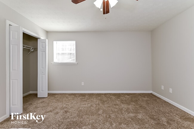 Building Photo - 8531 Jenson Dr