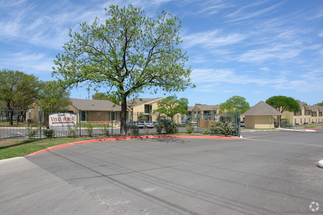 Building Photo - Vista Verde Apartments