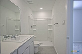 Building Photo - 5014 Winecup Cv