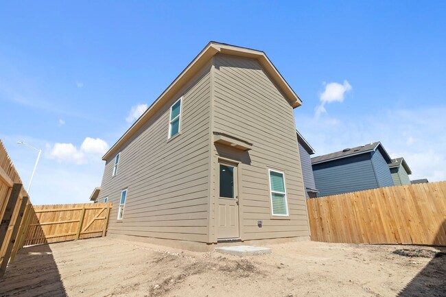 Building Photo - 7602 Chancery Gate