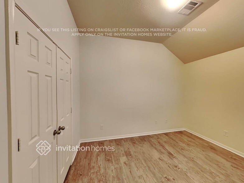 Building Photo - 30619 Ginger Trace Dr