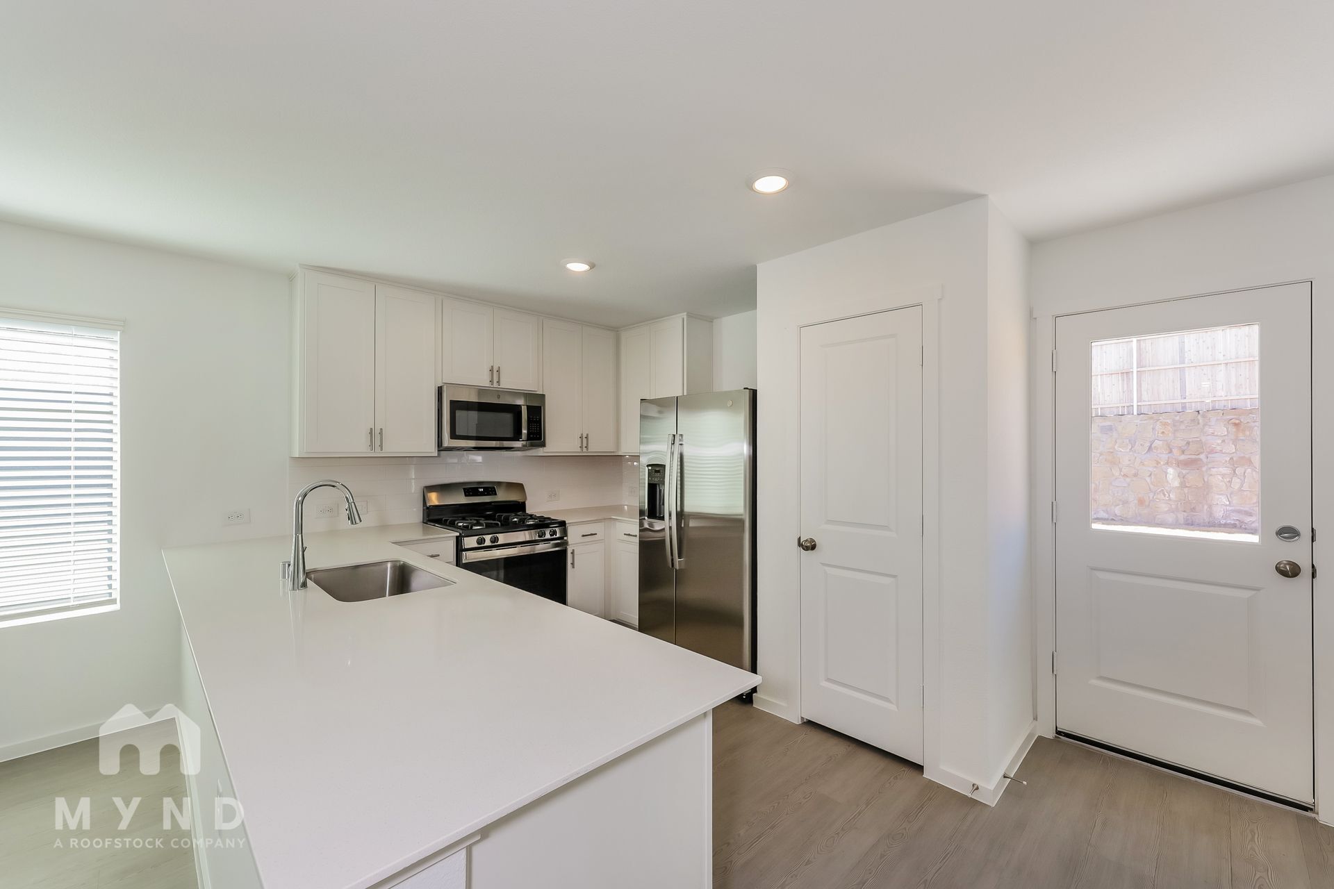 Building Photo - 2756 Ctr Crk Ln