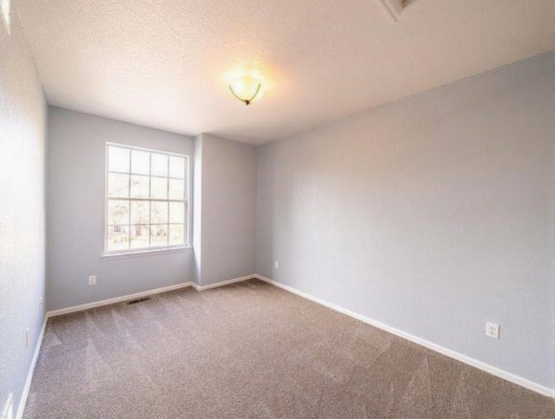 Building Photo - 437 S Cherrywood Dr