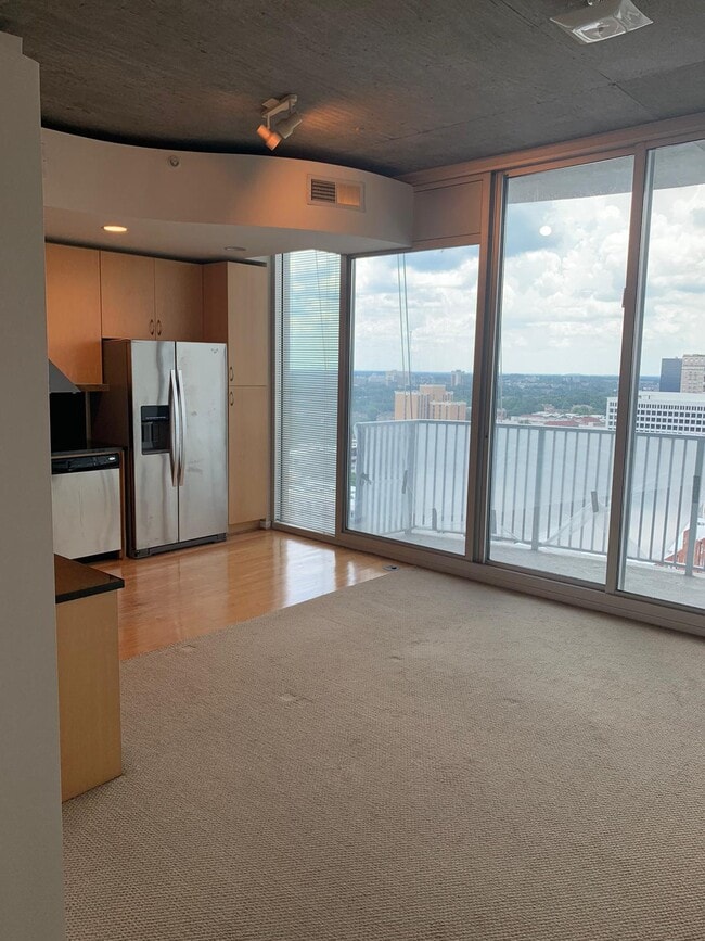 Building Photo - 860 Peachtree St NE