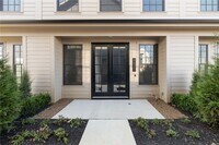 Building Photo - 4621 S 47th St