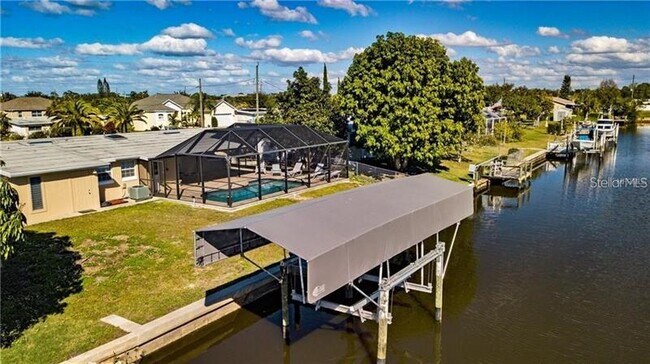 Building Photo - 540 Lindley Terrace