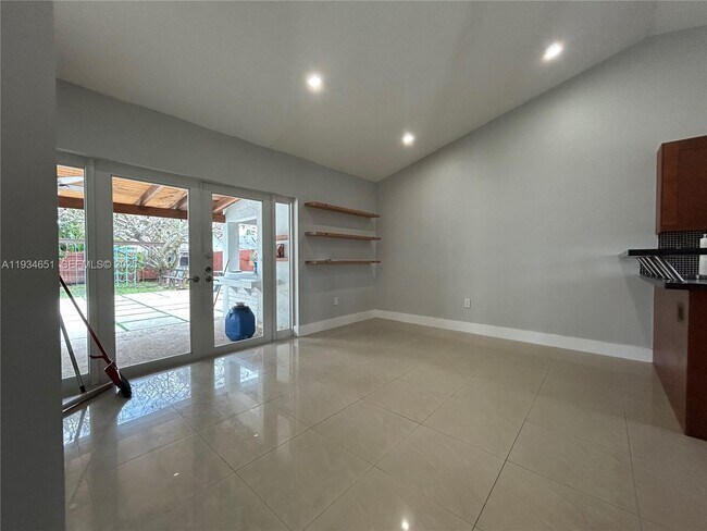 Building Photo - 21939 SW 124th Pl