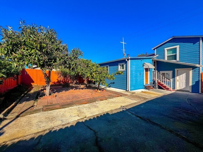 Building Photo - Beautifully Updated, Fully Furnished Napa Home Near Downtown