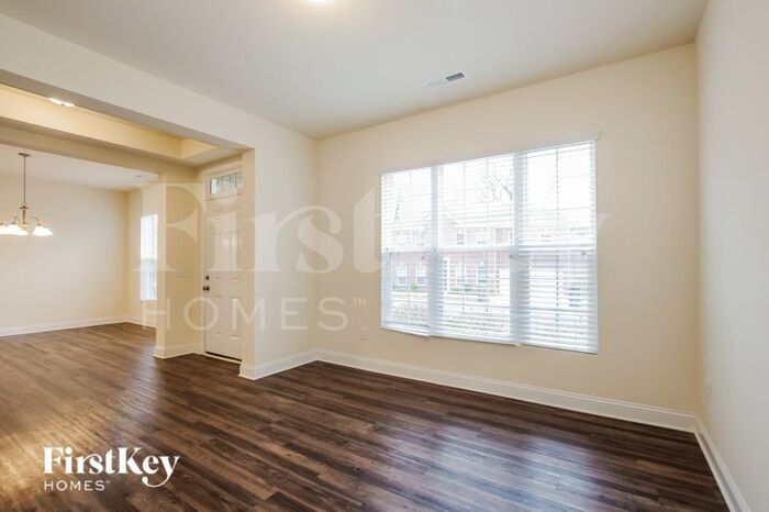 Building Photo - 9842 Maywine Cir