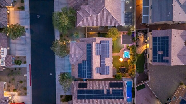 Building Photo - 1129 Via Della Costrella