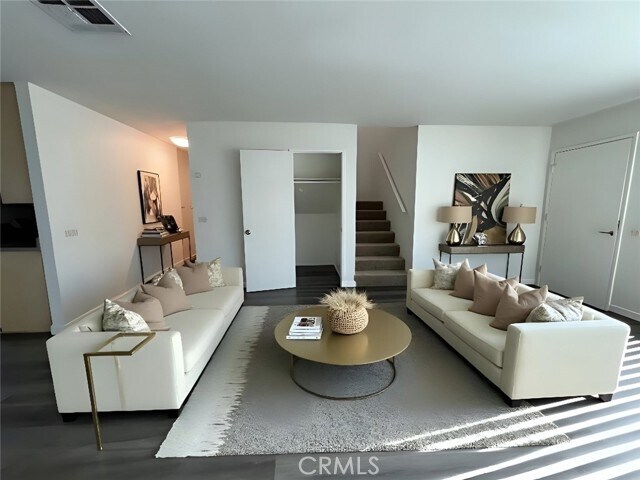 Building Photo - 74614 Driftwood Dr