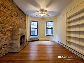 Building Photo - 2 bedroom in CHICAGO IL 60610
