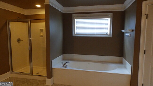 Building Photo - 4071 Copper Creek Way NE