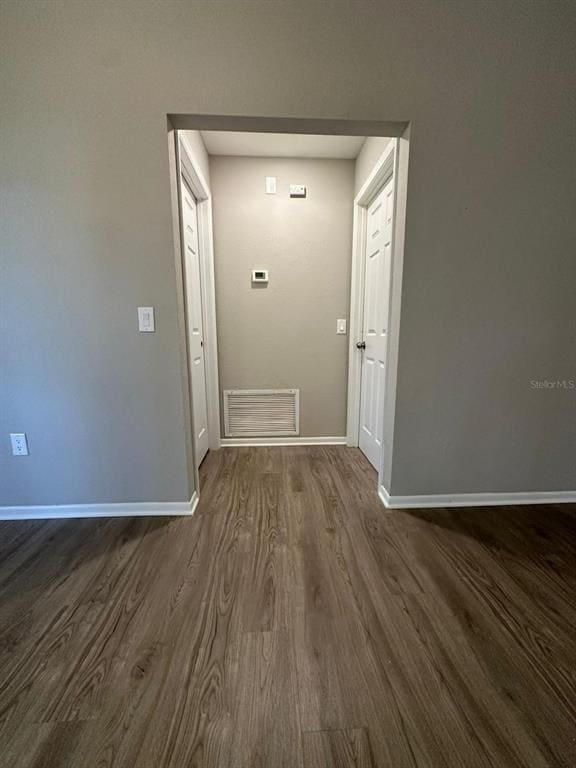 Building Photo - 147 Almond Rd