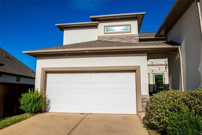 Building Photo - 5307 Streamside Trl