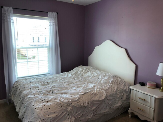 Building Photo - 4 Bedroom 2.5 Bath House in Cane Bay Plantation - Summerville