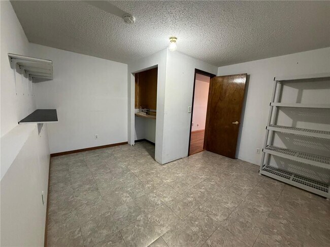 Building Photo - 11941 69th Ave N