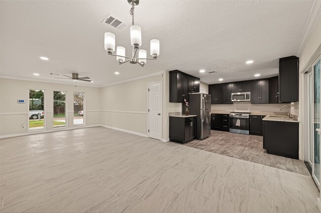 Building Photo - 11118 Stroud Dr