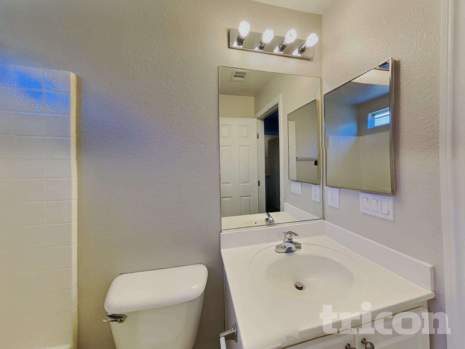 Building Photo - 6639 Weeping Pine St