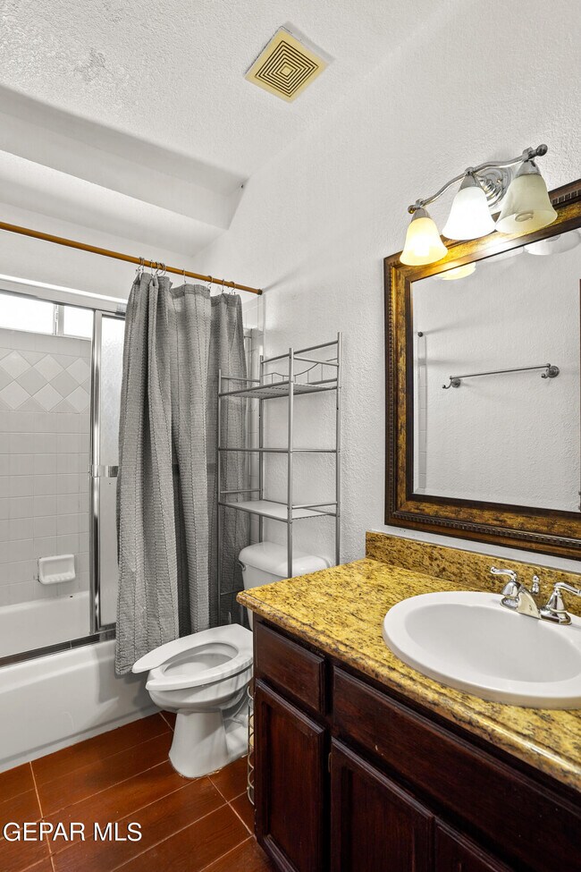 Building Photo - 1325 James Dudley Dr