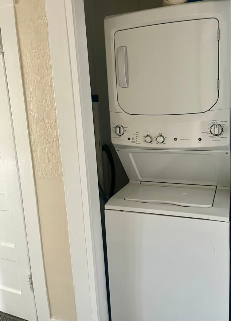 Laundry - 29 Pine St