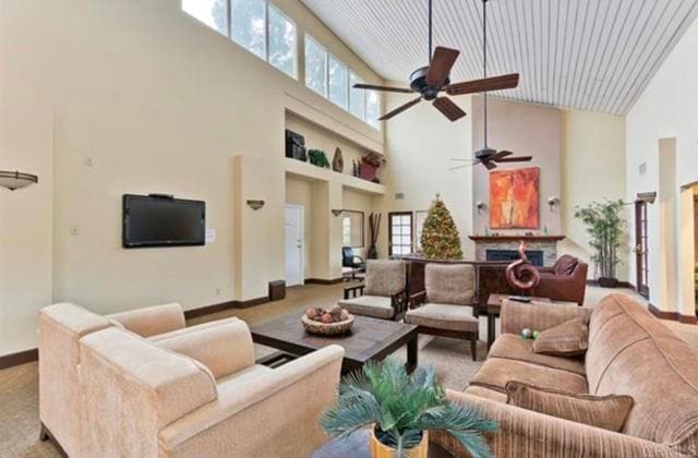 Building Photo - 8680 Via Mallorca