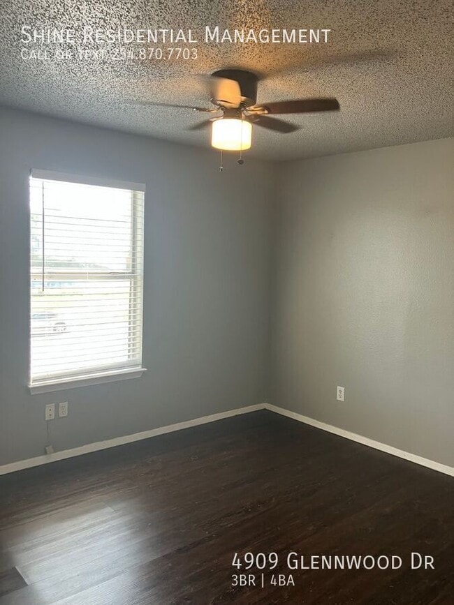 Building Photo - 4909 Glennwood Dr