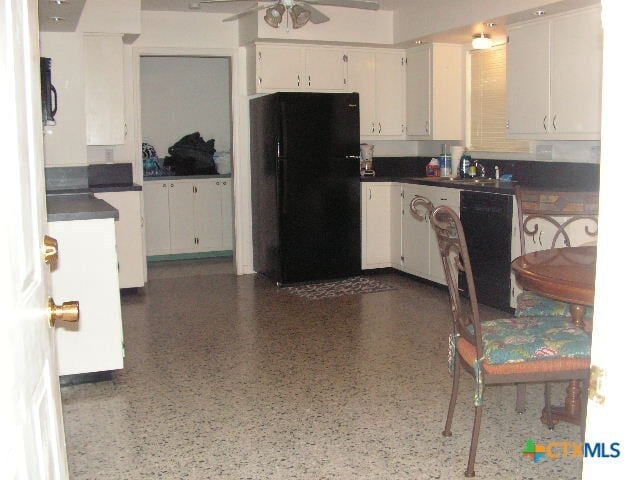 Building Photo - 1640 Lonesome