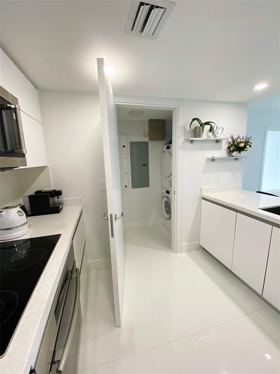 Building Photo - 17201 Collins Ave