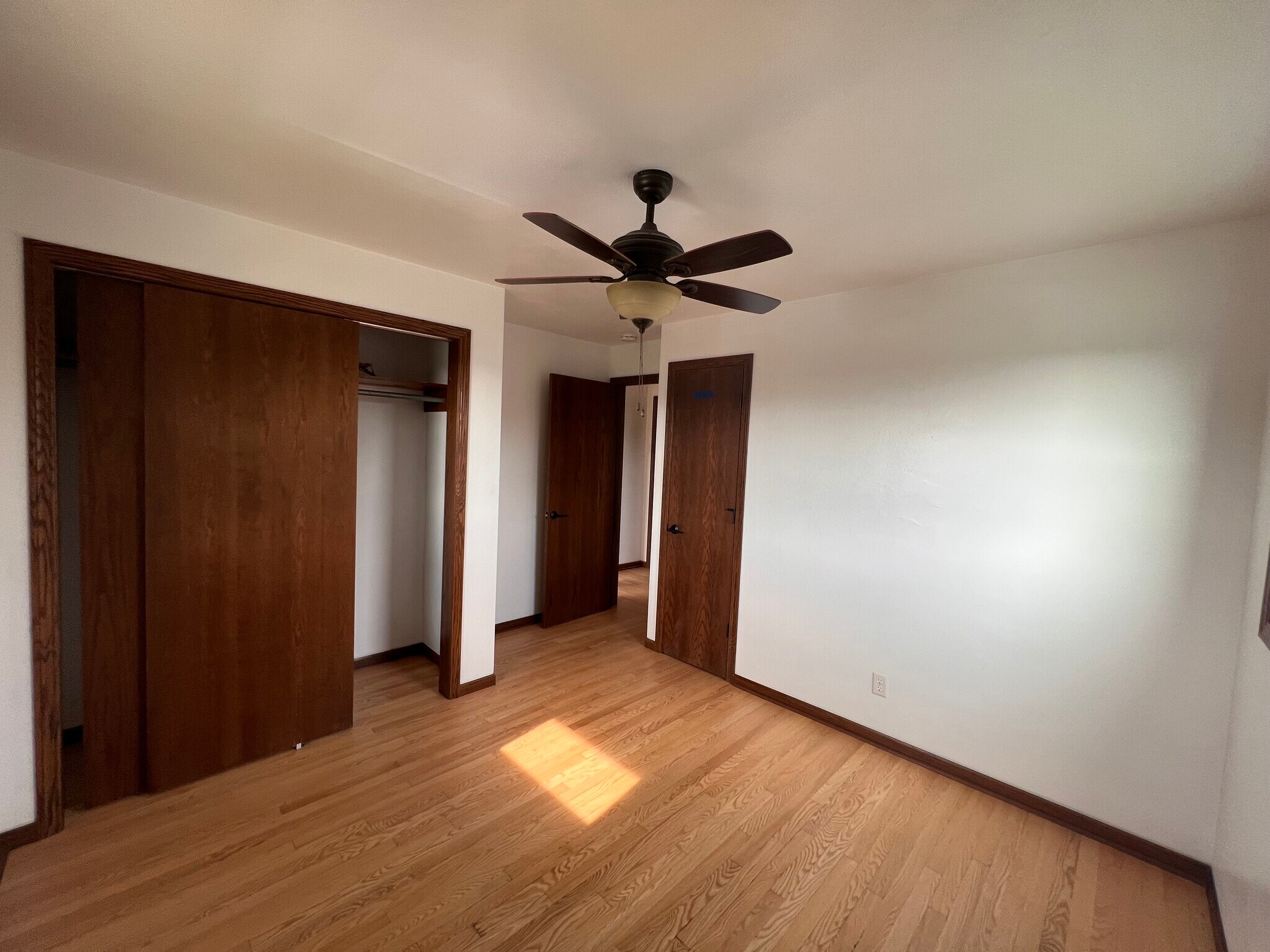 Building Photo - 110 Ridge Dr