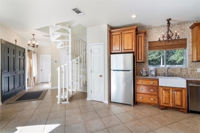 Building Photo - 19391 S Fitzmorris Rd