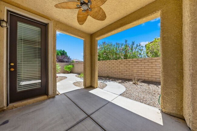 Building Photo - Spacious Summerlin Gem with Loft and Balcony Suite