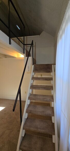 Building Photo - 511 N 4th St