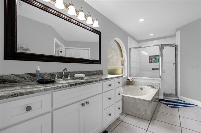 Building Photo - 2820 Smithfield Dr