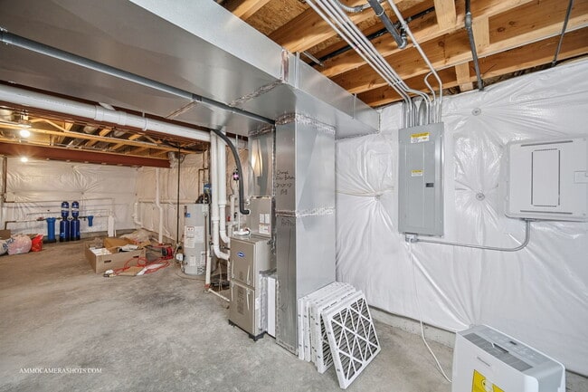 Building Photo - 26305 W Milestone Dr