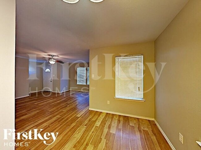 Building Photo - 809 Tuskegee St