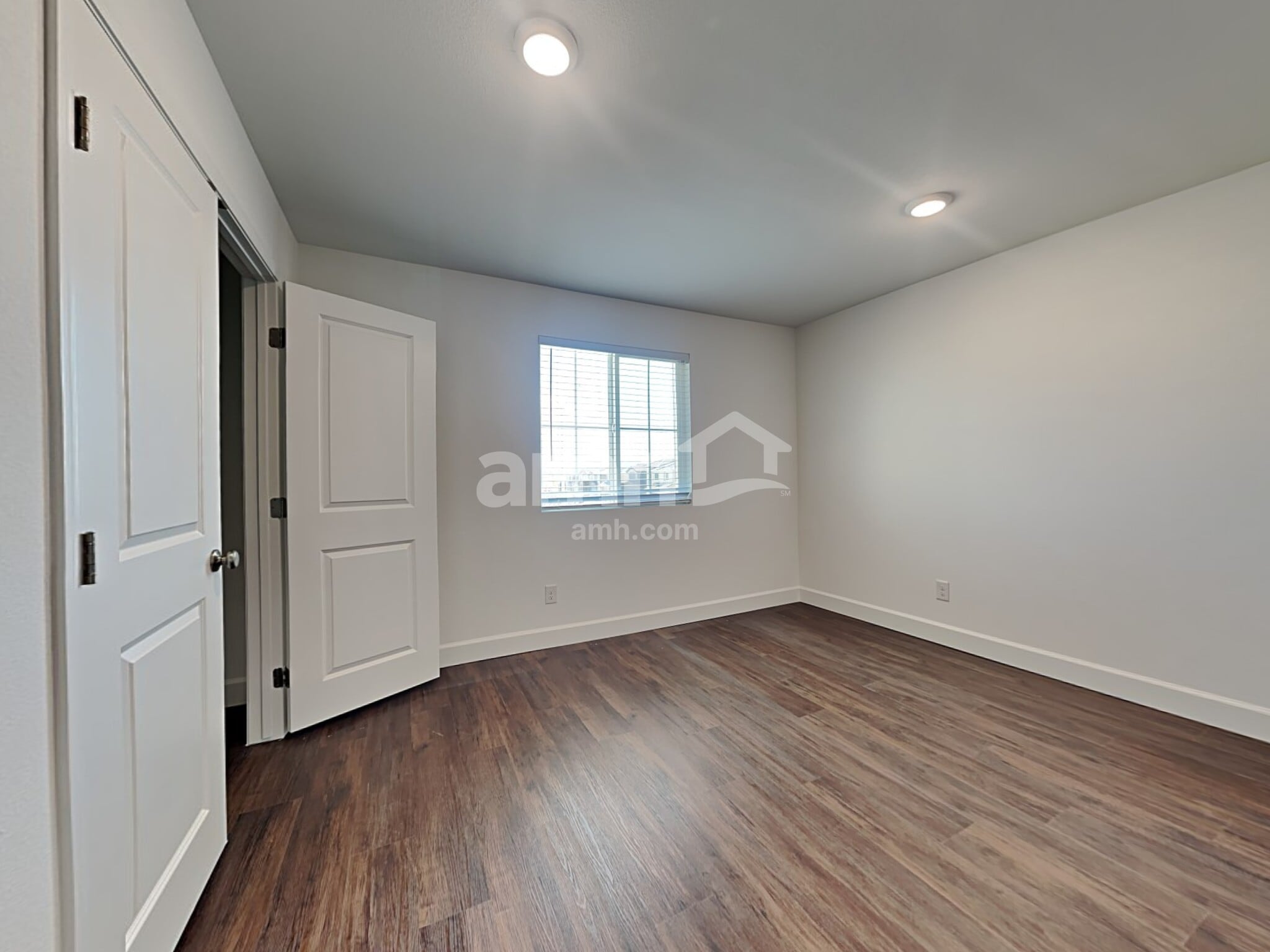 Building Photo - 4849 Colossal Star St