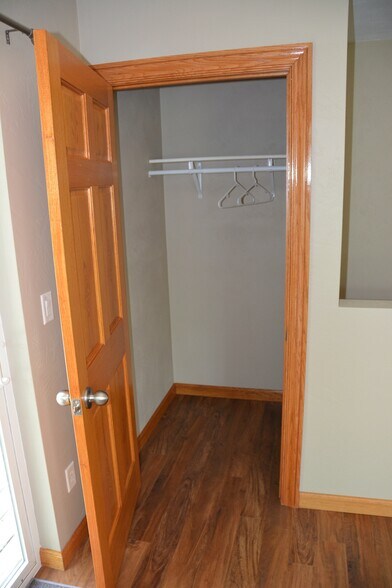 Building Photo - 327 Cordy Lane