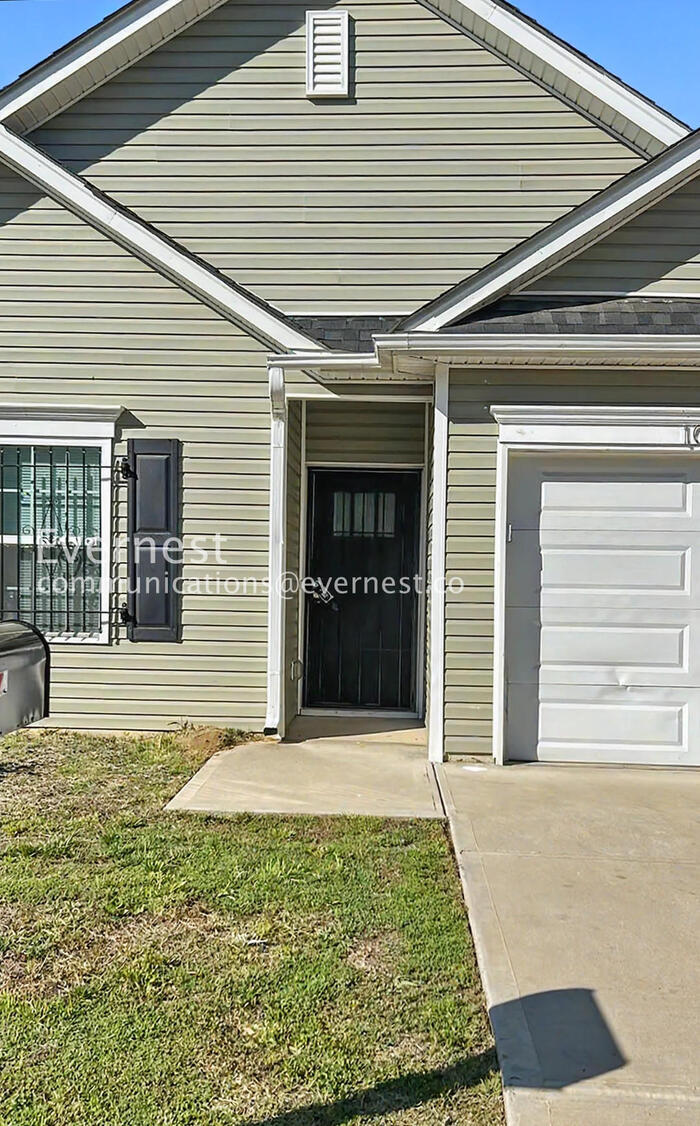 Building Photo - 10828 Mt Holly Rd