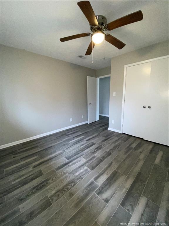 Building Photo - 951 Applewood Ln